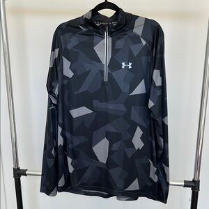 Under Armour Men's Black and Gray Half—Zip Jacket